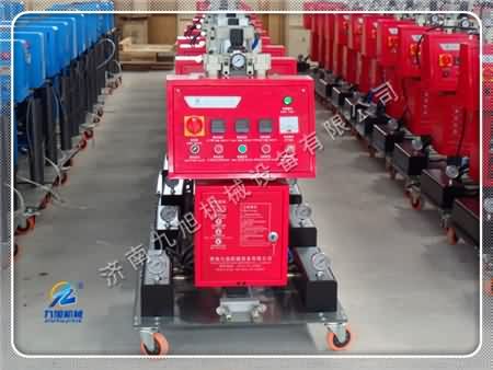 聚氨酯發(fā)泡工藝分為如下三種(圖1) 聚氨酯發(fā)泡工藝分為如下三種